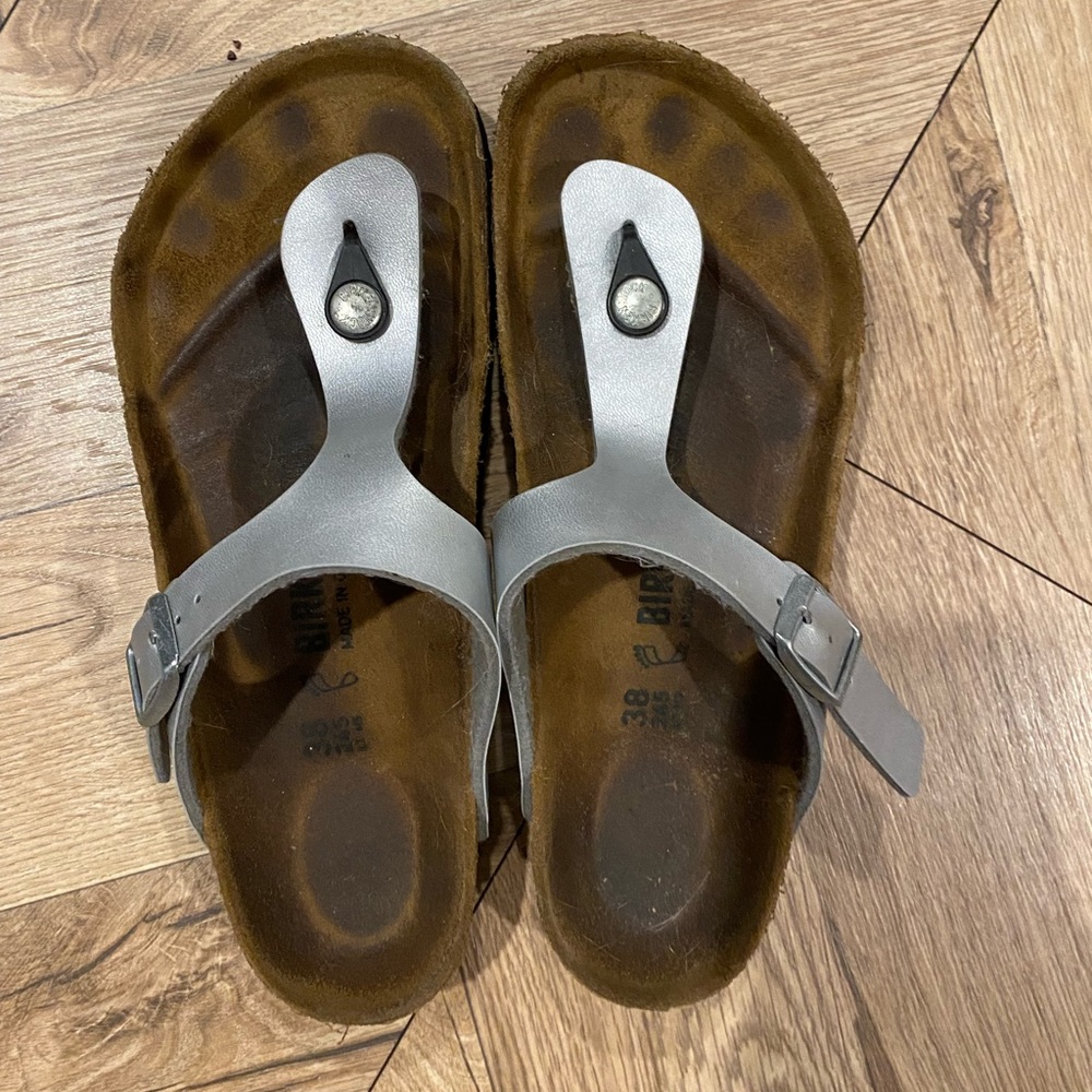 Silver Sandal Style Birkenstocks!
